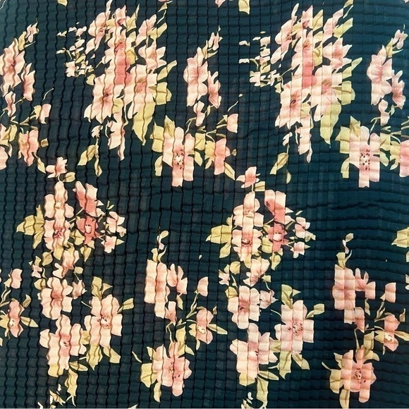 $5 ADD ON with $15+ Bundle Notations 2-piece Floral Sheer Blouse Tank Sz M EUC - Picture 5 of 14